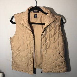 Chaps women’s sleeveless coat